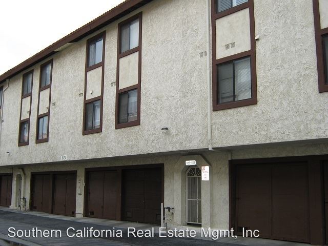 Building Photo - 18124 Sundowner Way
