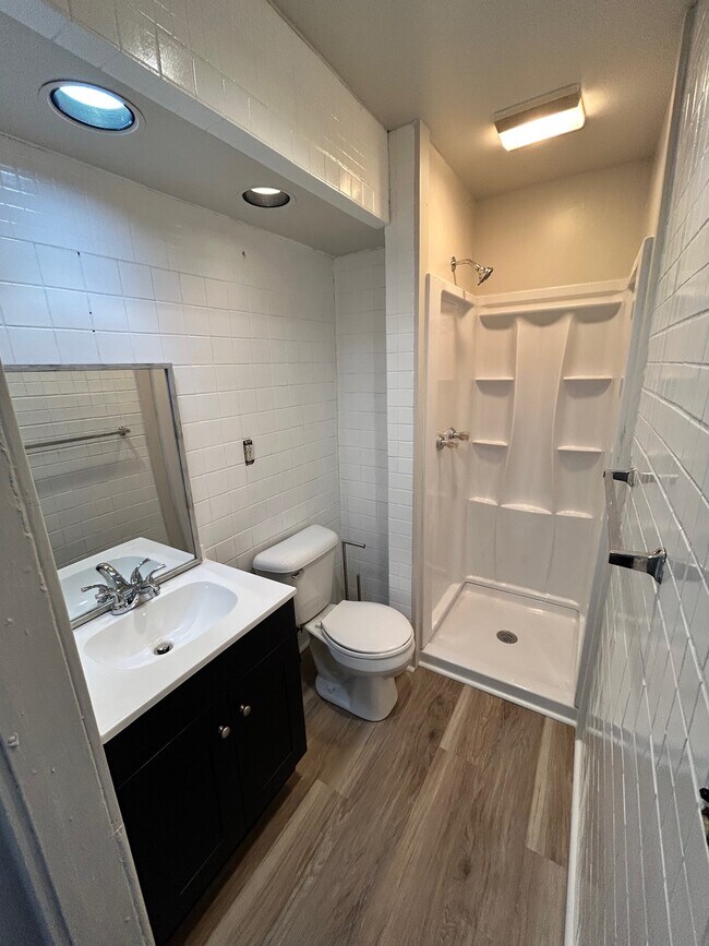 Foto del edificio - 55 Straight Ave SW