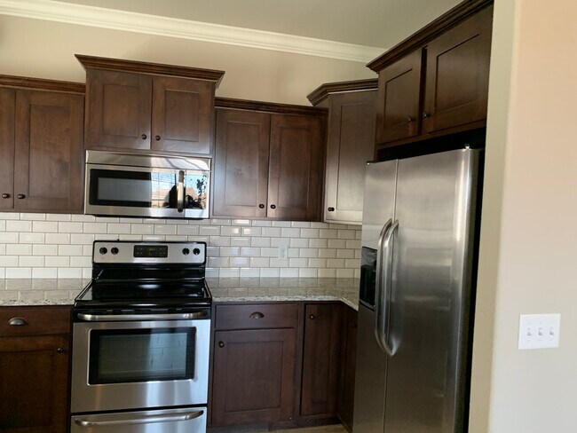 Foto del edificio - 1709 SW Stonegrove Rd