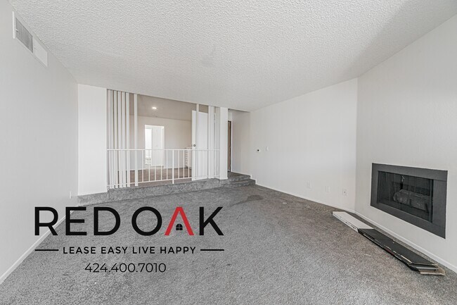 Building Photo - 8309 Cedros Ave