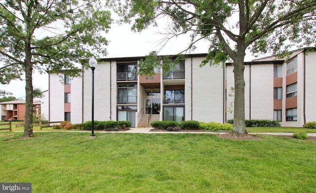Photo - 7927 Mandan Rd Apartment
