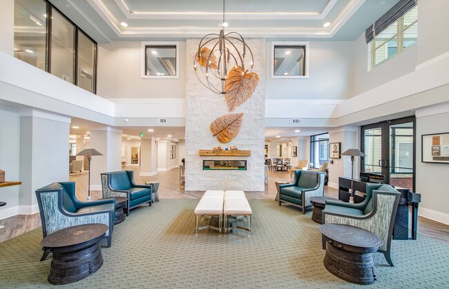 Interior Photo - Lakeview at Germantown