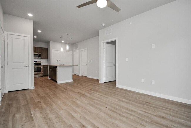Foto del edificio - 14100 Will Clayton Pkwy