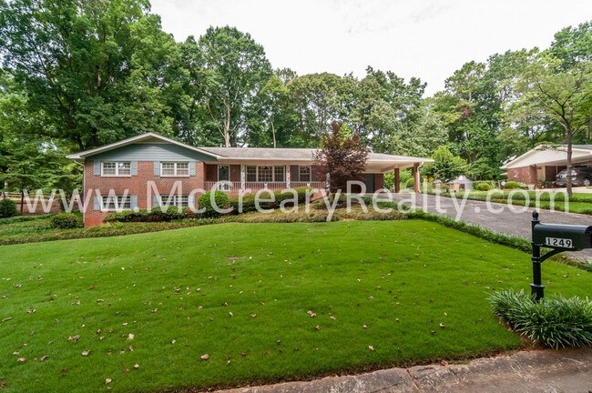 Building Photo - 1249 Ronnie Dr