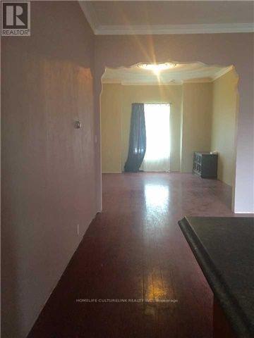 Building Photo - 65 Stafford St