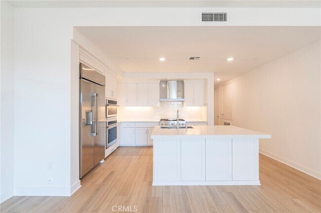 Foto del edificio - 3211 Rivington