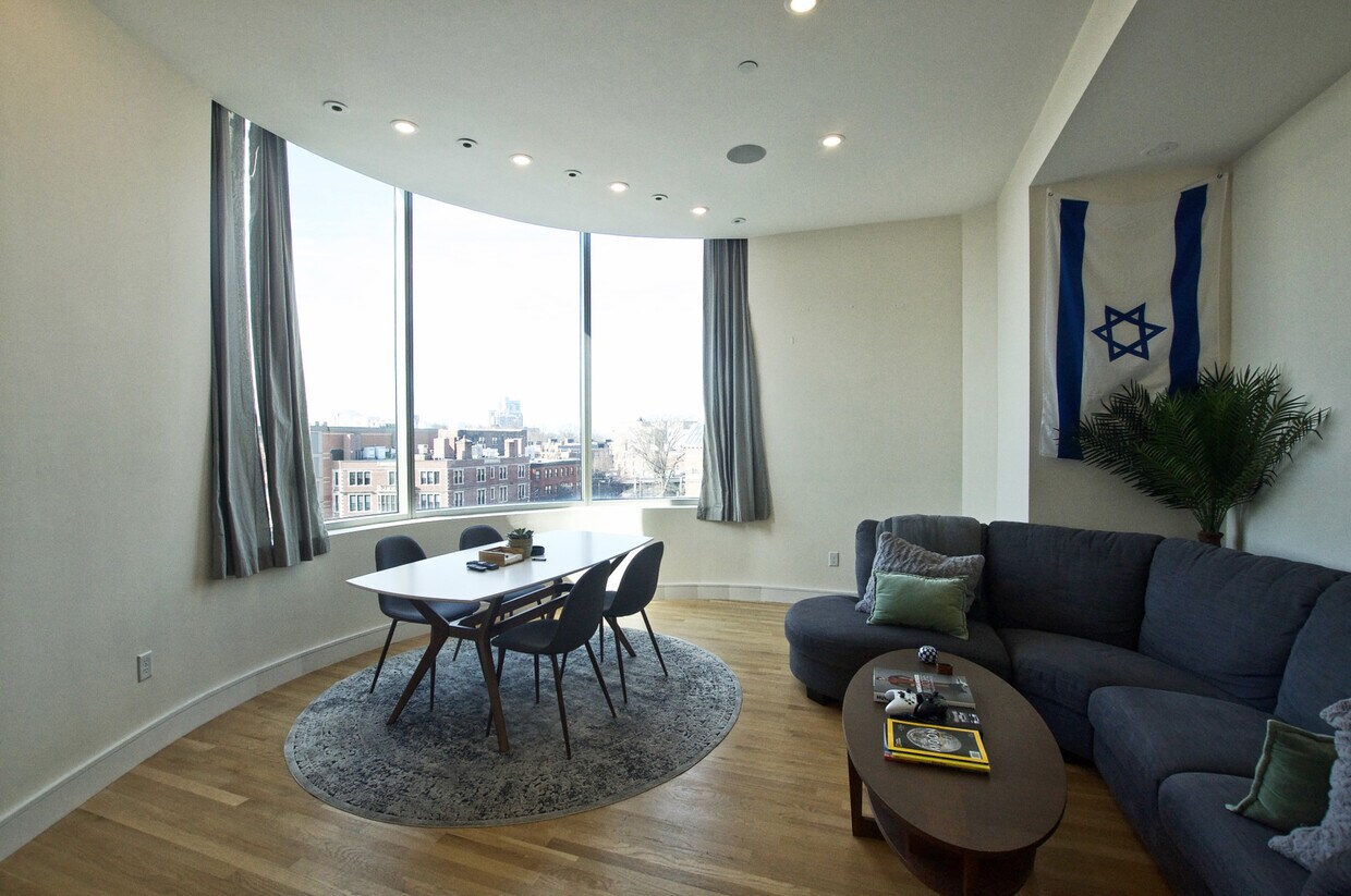 Foto principal - 875 Beacon St