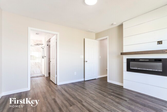 Building Photo - 5569 Jebel Ct