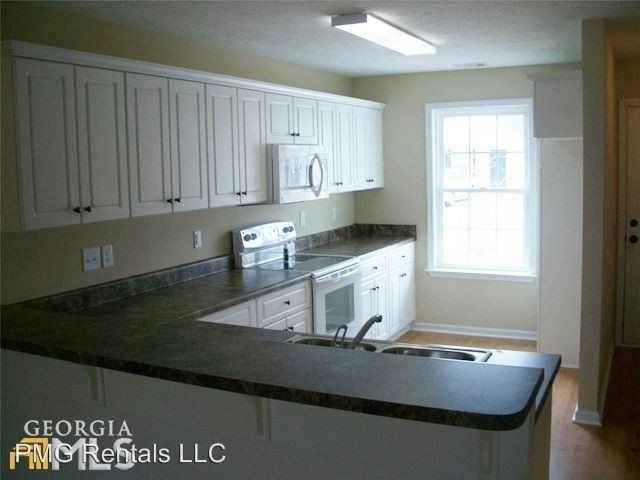 Building Photo - 2 br, 2 bath House - 220 Sunview Drive