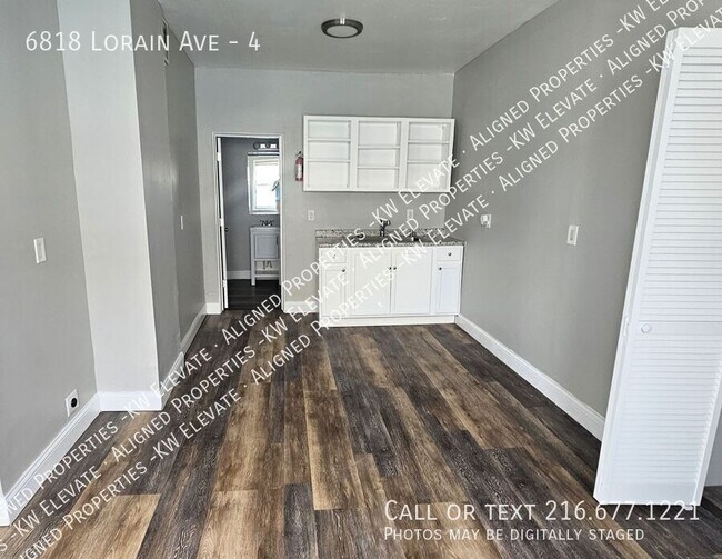 Foto del edificio - 6818 Lorain Ave