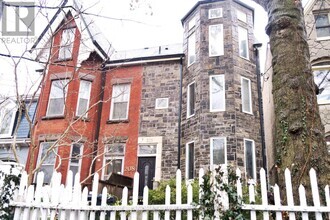 Building Photo - 210 Brunswick Ave