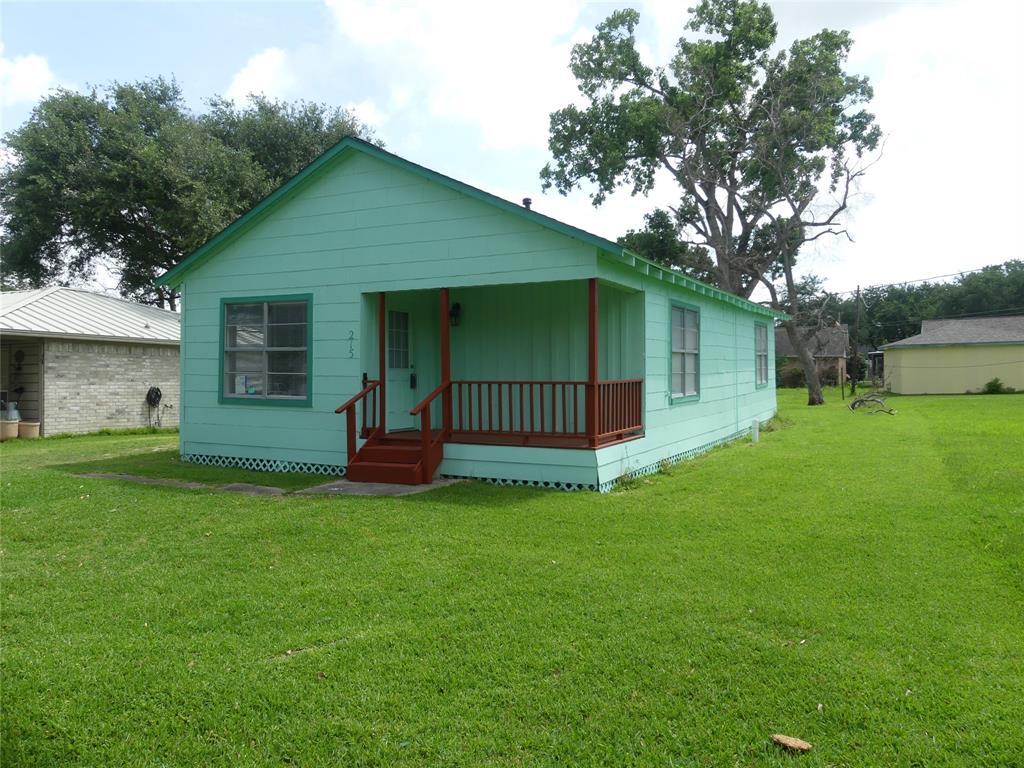 Foto principal - 215 S Brownell St