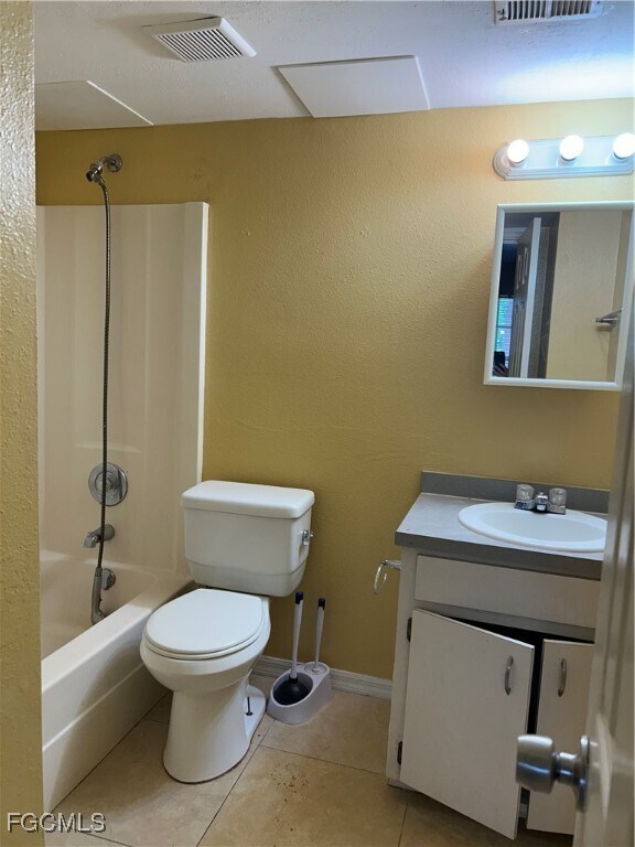 Foto del edificio - 211 Park Ave