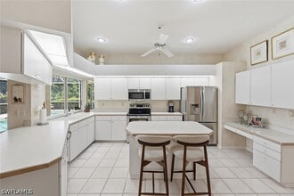 Building Photo - 24750 Pennyroyal Dr
