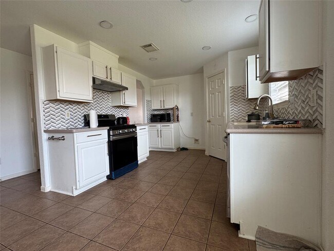 Foto del edificio - 8702 Arapahoe Pass Ln