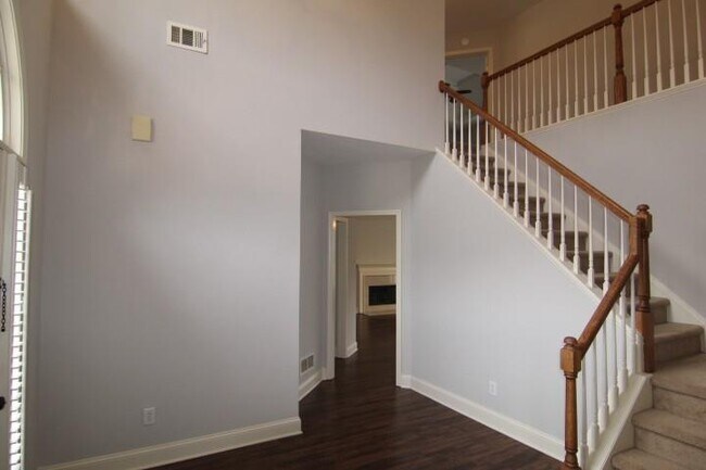 Building Photo - 1140 Graystone Crossing