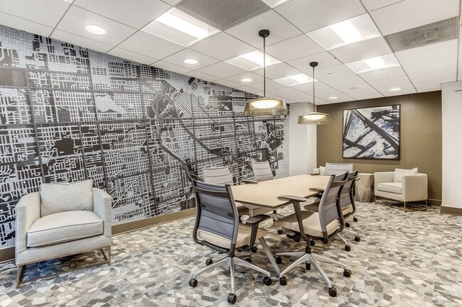 Foto del edificio - The District at Hampden South