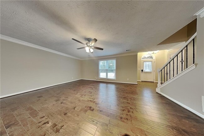 Foto del edificio - 895 Perrin Springs Ct NE