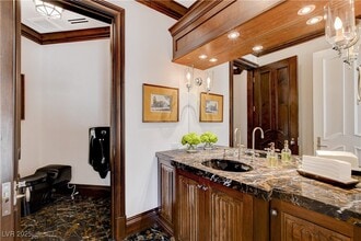 Building Photo - 11 Sable Ridge Ct