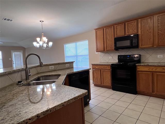 Foto del edificio - 1065 Warbler Ln