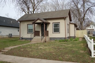 Building Photo - 1430 N 21st St