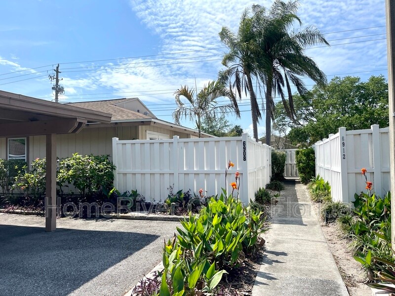 6908 El Centro Ct, Tampa, FL 33634 House Rental in Tampa, FL