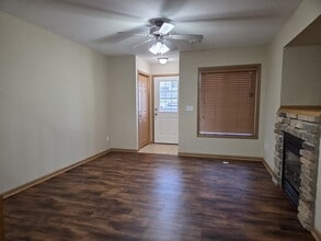 Building Photo - 408 Cedar Pl