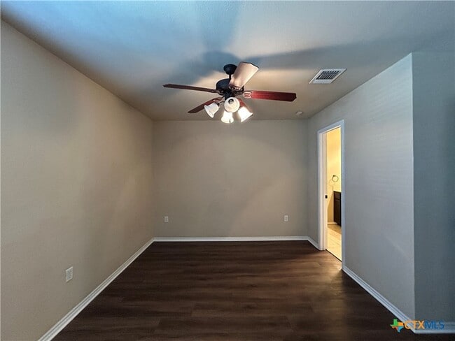 Building Photo - 1137 Brown Rock Dr