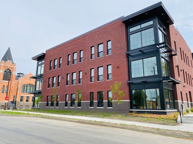 Interior Photo - The Winford