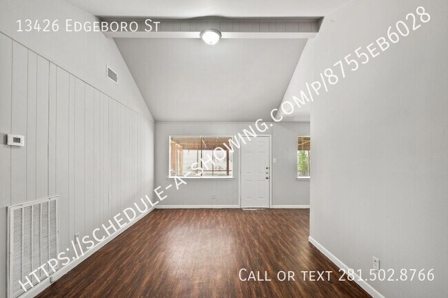Foto del edificio - 13426 Edgeboro St
