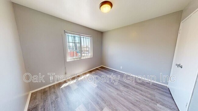 Foto del edificio - 6506 Foothill Blvd