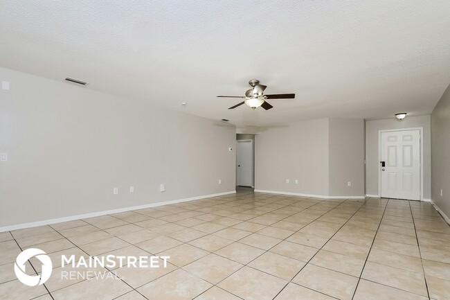 Foto del edificio - 6417 Dartmouth Rd