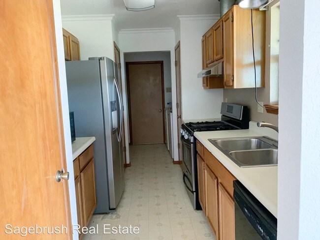 Building Photo - 3 br, 2 bath House - 1697 CR K