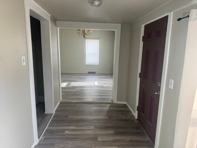 Building Photo - 221-211 11th St