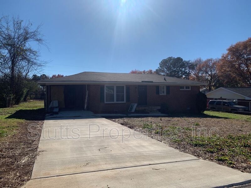 113 High Point Ave, Muscle Shoals, AL 35661 House Rental in Muscle