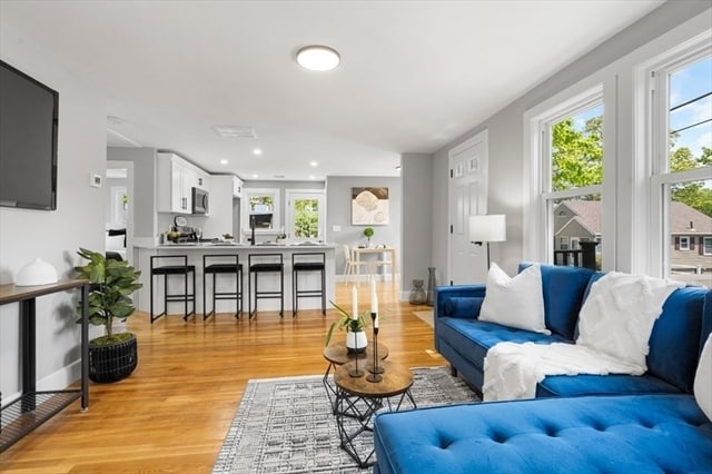 Foto del edificio - 12 Morrison St