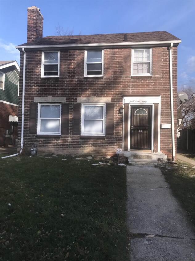 Primary Photo - 3920 Buckingham