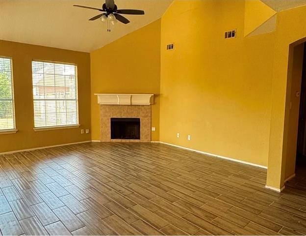 Foto del edificio - 5013 Goldenrod Dr