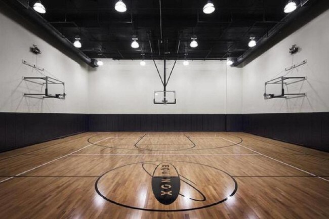 Foto del edificio - 449-450 W 42nd St