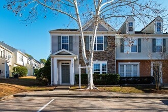 Building Photo - 410 Hickory Meadow Cir