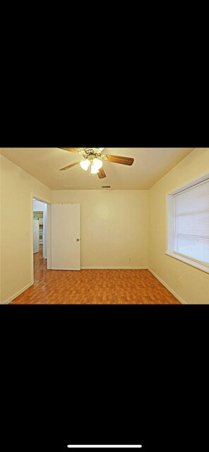 Primary Photo - 2352 South St