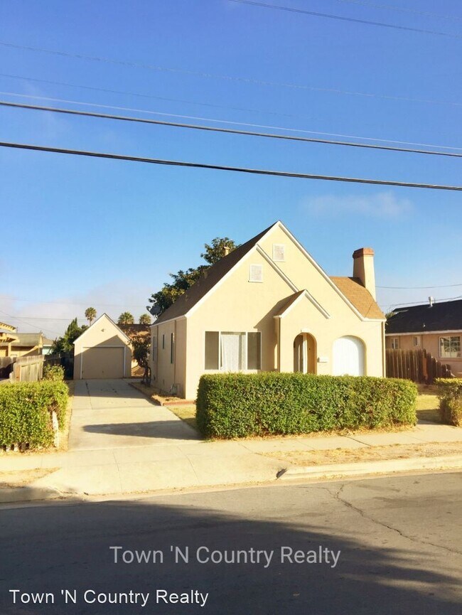 Building Photo - 2 br, 1 bath House - 323 Dixi Street