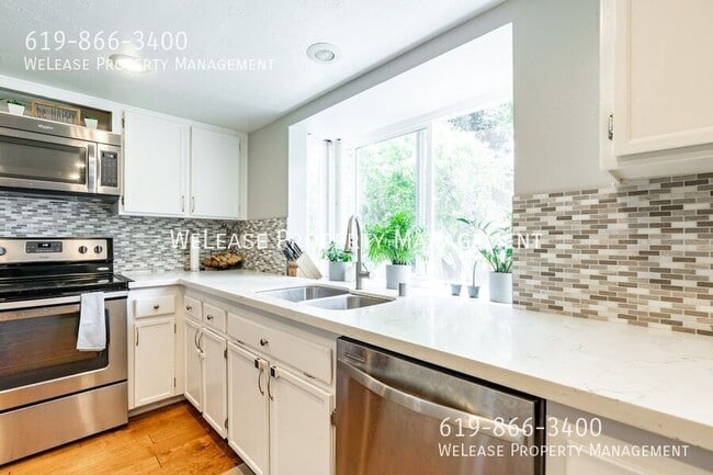 Building Photo - 2061 Haller St