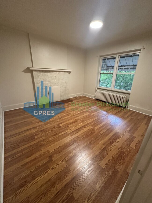 Foto del edificio - East Liberty 2-Bedroom duplex