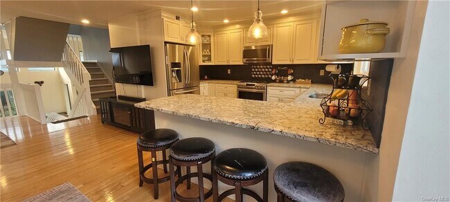 Foto del edificio - 79 Timberline Dr