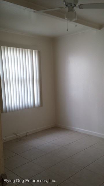 Foto del edificio - 4366-4378 Maple St