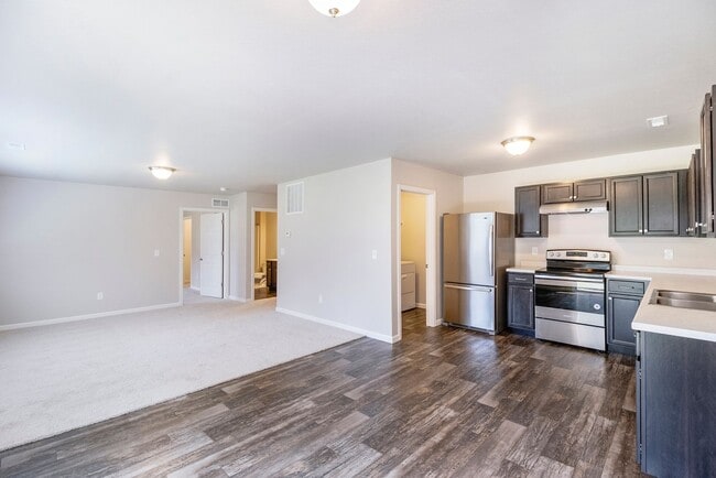 Building Photo - Best Value in Vicksburg