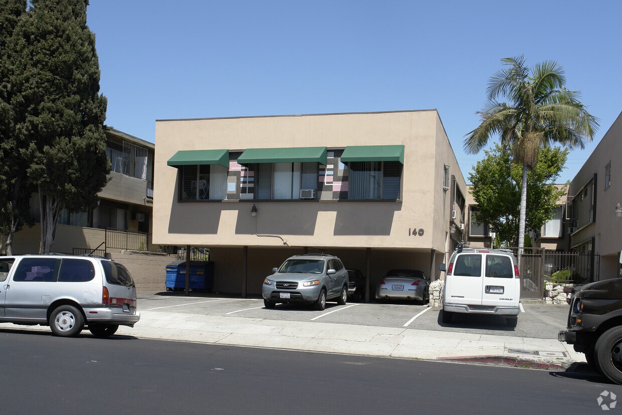 Primary Photo - 140 S Oxford Ave