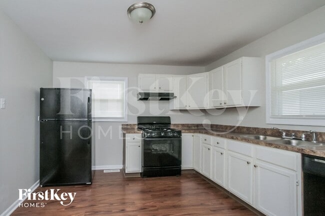 Building Photo - 164 Blackhawk Dr