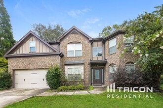 Building Photo - 2974 Olivine Dr SE